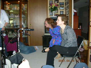 381 64e. - Betsy, Anita